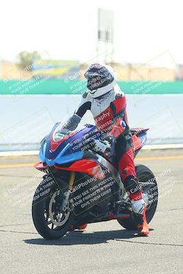 media/Jun-21-2025-2WTD (Sat) [[bd507672ab]]/Grid/C group/